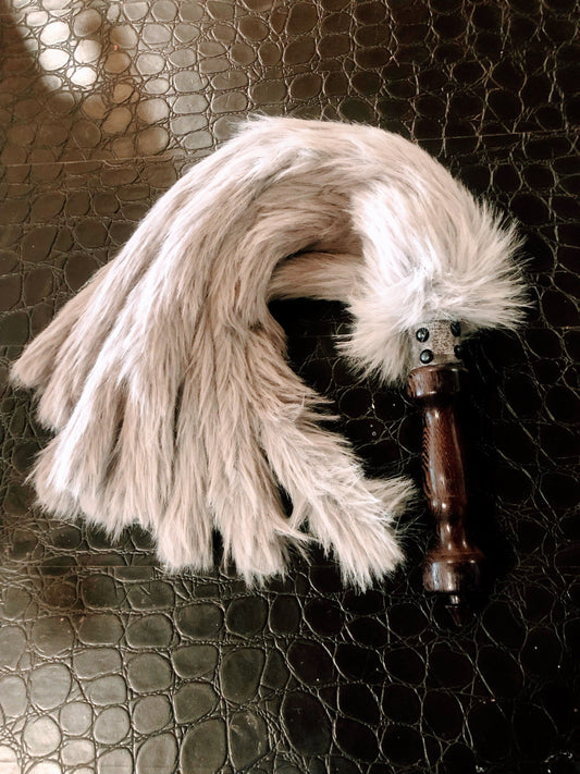 “Angry wolf” weighted fluffy flogger