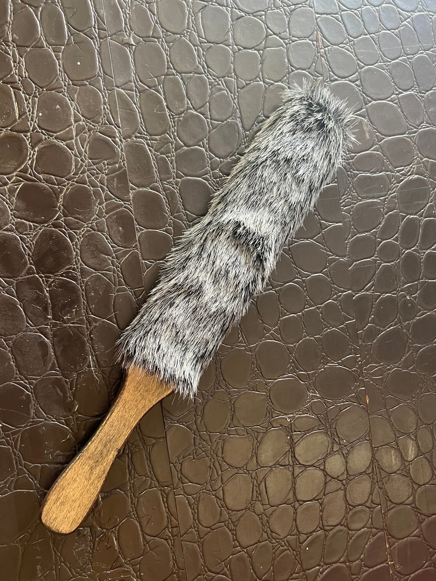 “Fluffy Thumper” paddle