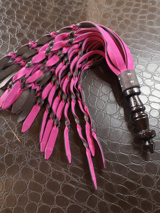 Double ply dragons leather flogger