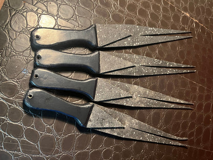 Rubber split tongue (paddle/whip)